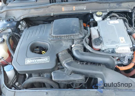 2019 Ford Fusion Hybrid Se z USA, uszkodzony, nr VIN 3FA6P0LU5KR185062